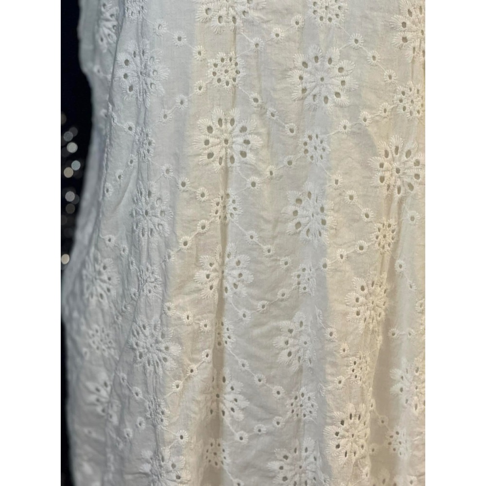 Shein White Eyelet Halter Mini Dress Floral Embroidered Keyhole Back XL EU 44 US - Picture 5 of 7